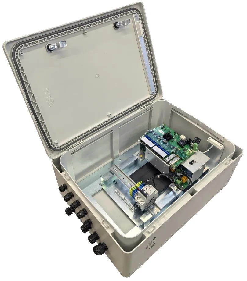 PSW+Box 8x2Pro Коммутатор для подключения 8 камер Tfortis