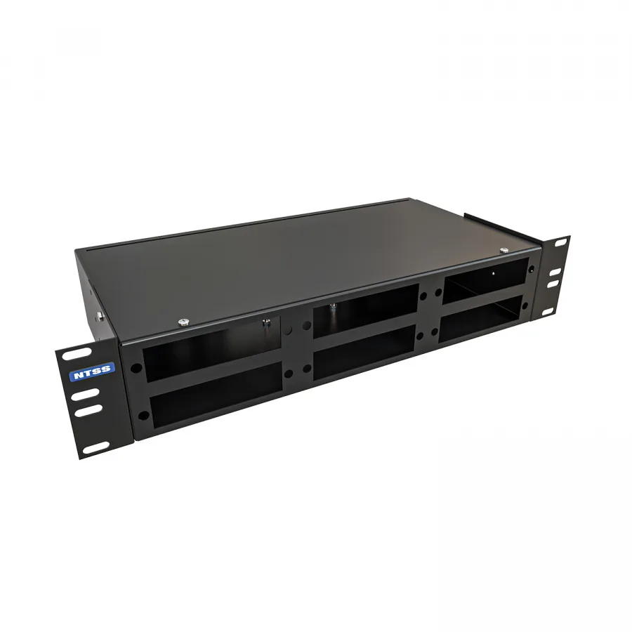 Кросс NTSS оптический 19'' укомплектованный 2U, 32 порта LC/UPC duplex, 50/125 мкм ОМ4 (планки, сплайс-кассета 2шт, пигтейлы, КДЗС, адаптеры) черный RAL 9005