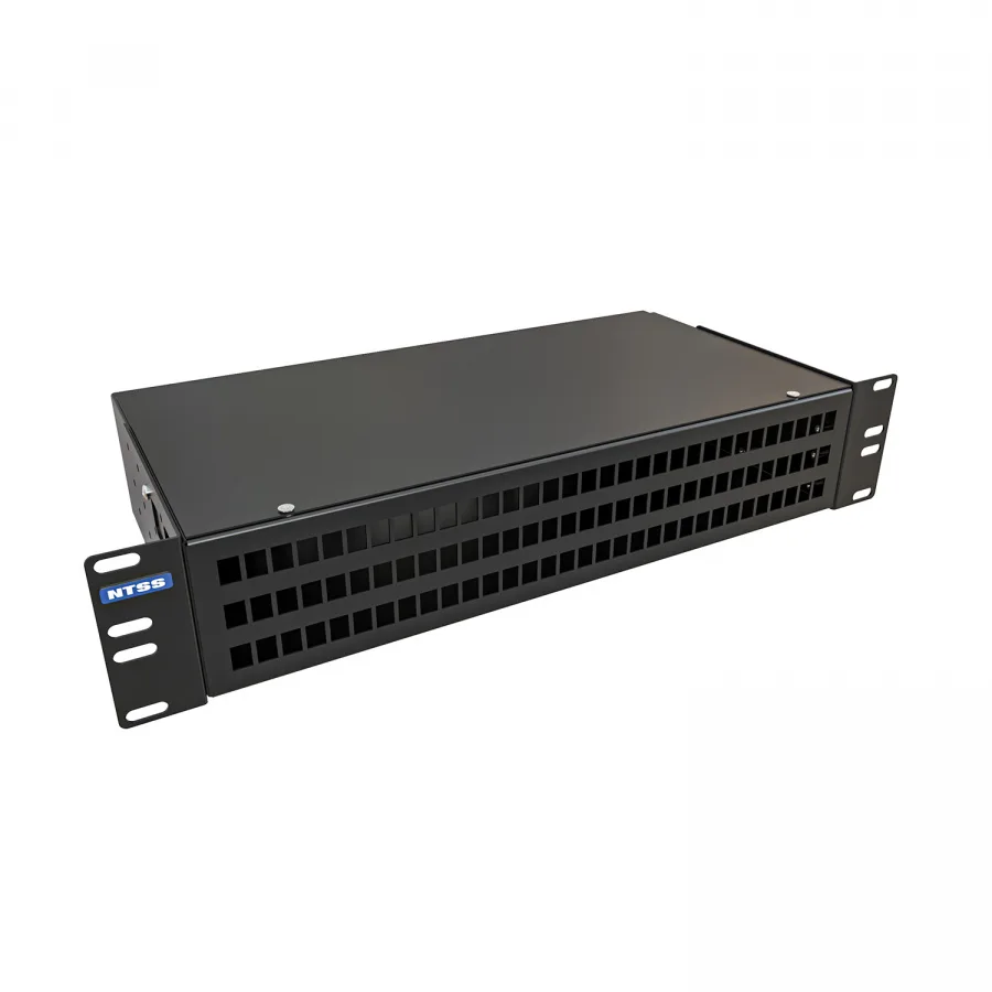 Кросс NTSS оптический 19'' укомплектованный 2U, 96 портов SC/UPC, 50/125 мкм (сплошная панель, сплайс-кассета 3шт, пигтейлы, КДЗС, адаптеры) черный RAL 9005